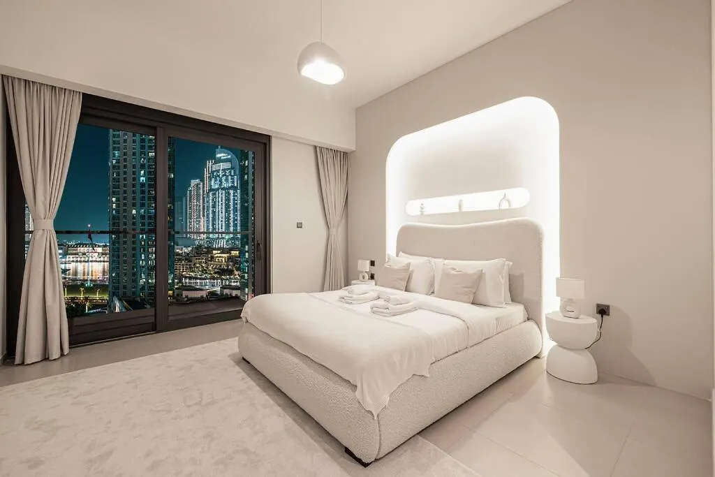 Iconic 2Br Apartment With Burj Khalifa And Fountain Views - Next To Dubai Opera And Near Dubai Mall