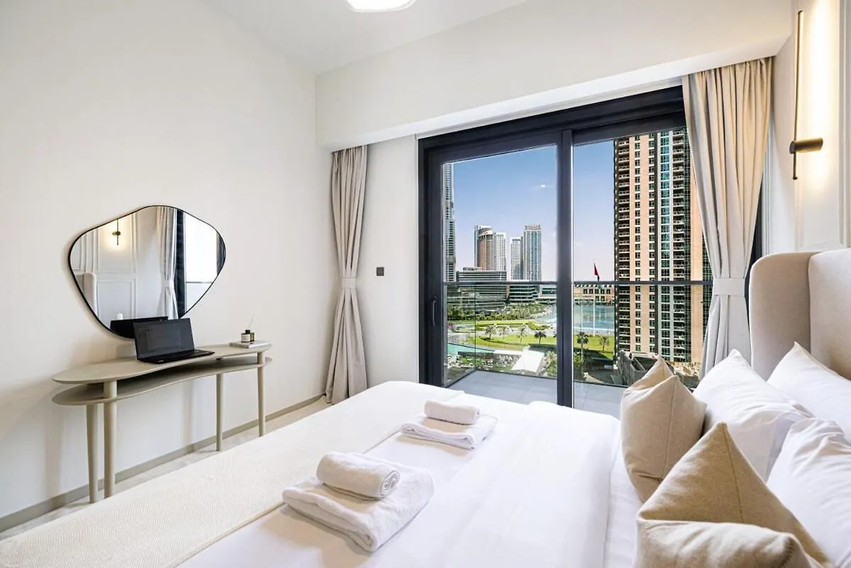 Iconic 2Br Apartment With Burj Khalifa And Fountain Views - Next To Dubai Opera And Near Dubai Mall