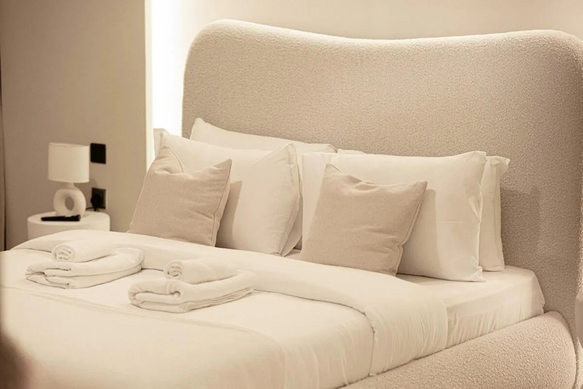 Iconic 2Br Apartment With Burj Khalifa And Fountain Views - Next To Dubai Opera And Near Dubai Mall