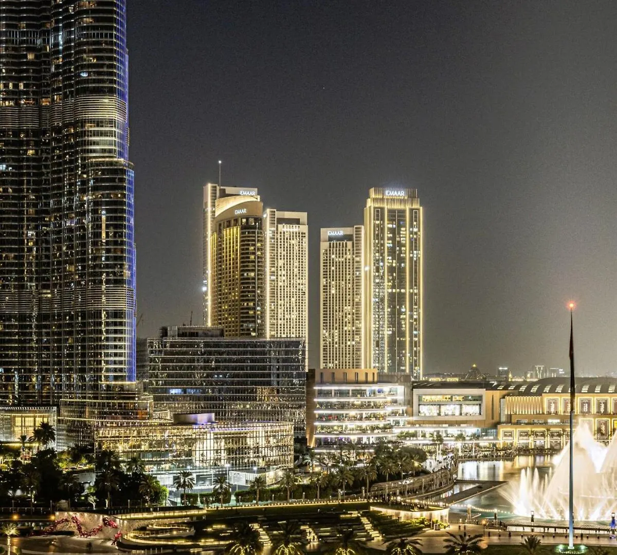 Iconic 2Br Apartment With Burj Khalifa And Fountain Views - Next To Dubai Opera And Near Dubai Mall