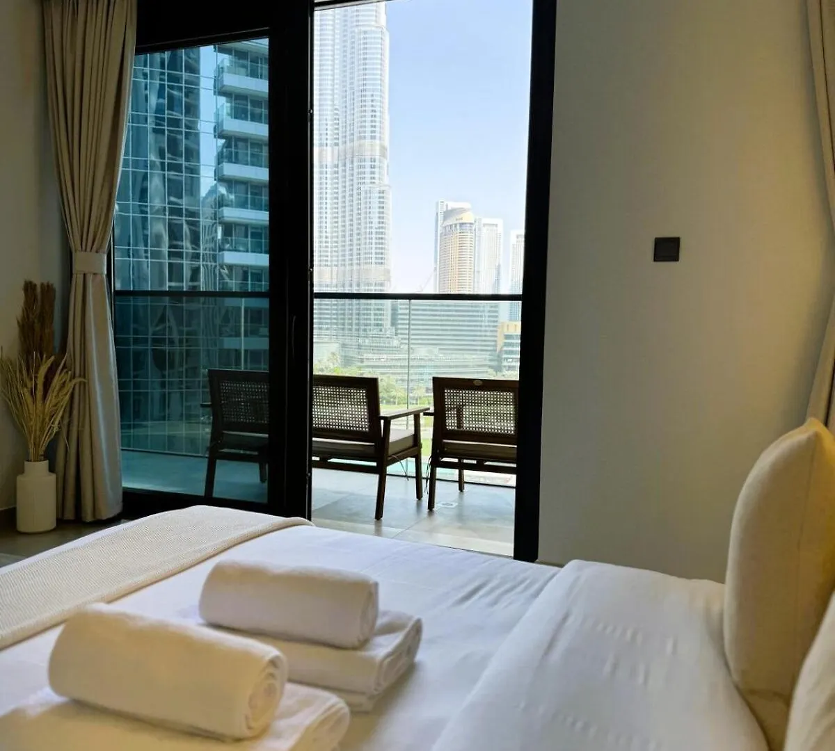 Iconic 2Br Apartment With Burj Khalifa And Fountain Views - Next To Dubai Opera And Near Dubai Mall United Arab Emirates
